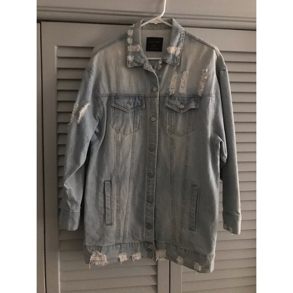 Oversized Ripped Jean Jacket - Picture 3 of 5